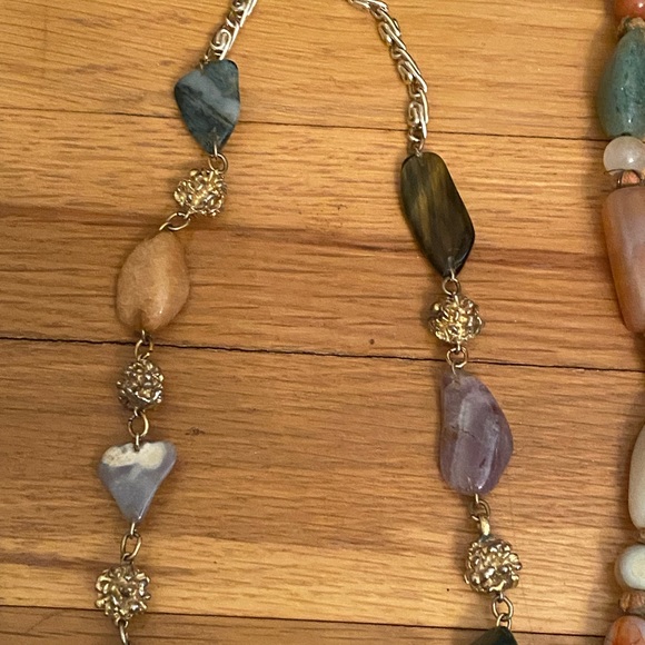 Lot of 4 Vintage Natural Polished Stone Beaded Necklaces. Good Condition. - Picture 13 of 16
